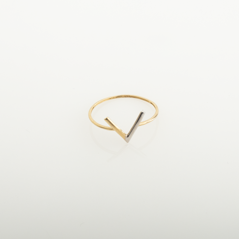 RN669 خاتم فيتشي (وير)