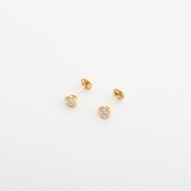 ماكان (حلق طبي)