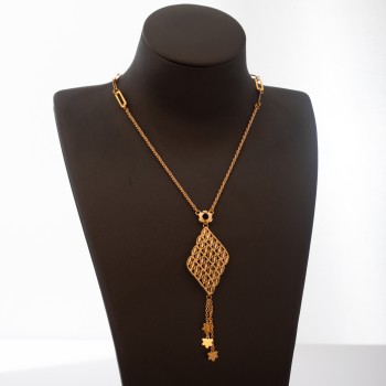 NK1585 عقد (غصن الزيتون "إليف")